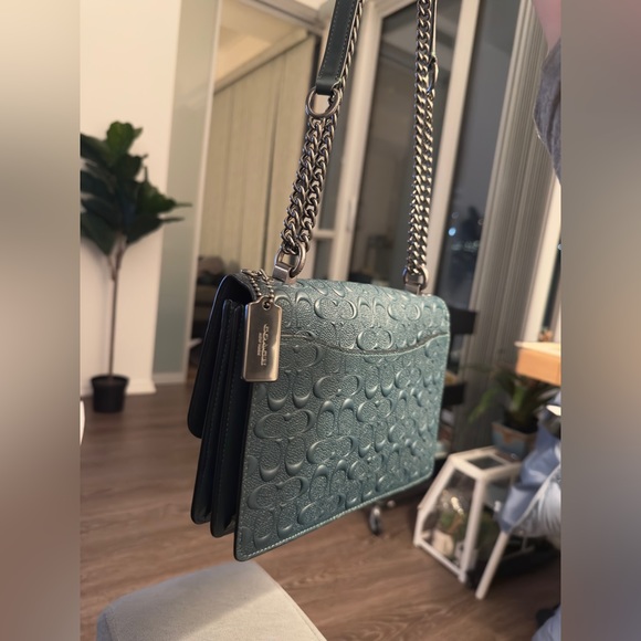 Coach Klare Signature Crossbody/Shoulder bag in Forest Green - Picture 2 of 7